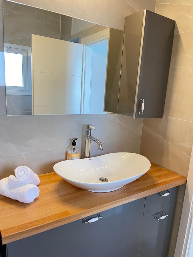 Onthesea Bat Yam Apartamento Exterior foto