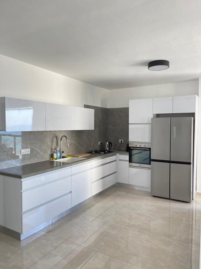 Onthesea Bat Yam Apartamento Exterior foto